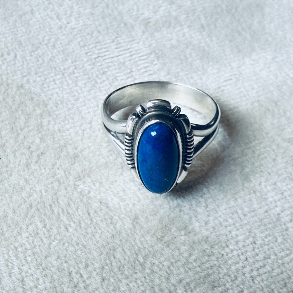 Sterling Silver & Blue Lapis Ring